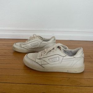 Saye Modelo ‘89 Leather White Sneakers